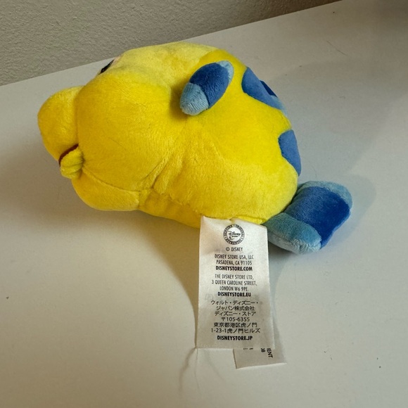 ๐ง๐ปโโ๏ธ Flounder Animator Collection Mini Plush - The Little Mermaid ๐ง๐ปโโ๏ธ - Picture 5 of 5